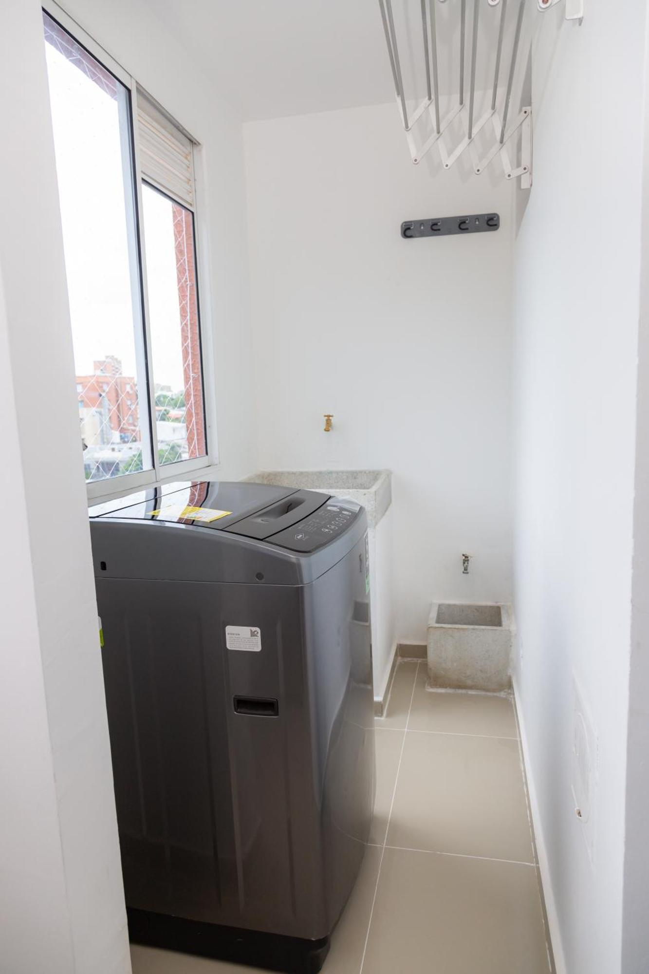 Apartamento Excelente Ubicacion, Comodo *